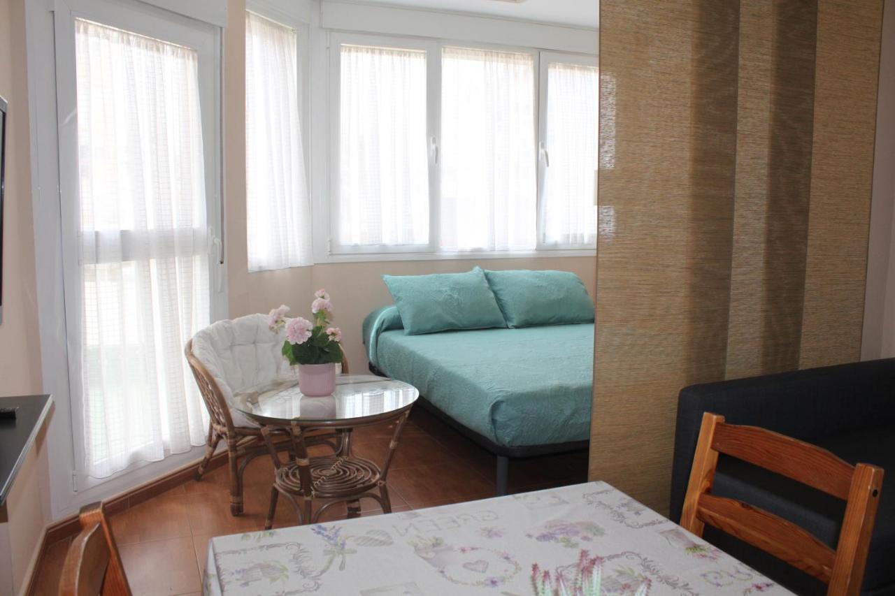 Apartamentos Torre Del Mar Eksteriør bilde